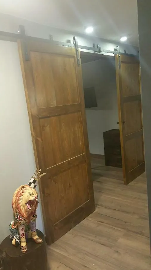 Apartamento Piso Diseño rústico 4 plazas con Vistas Borredá