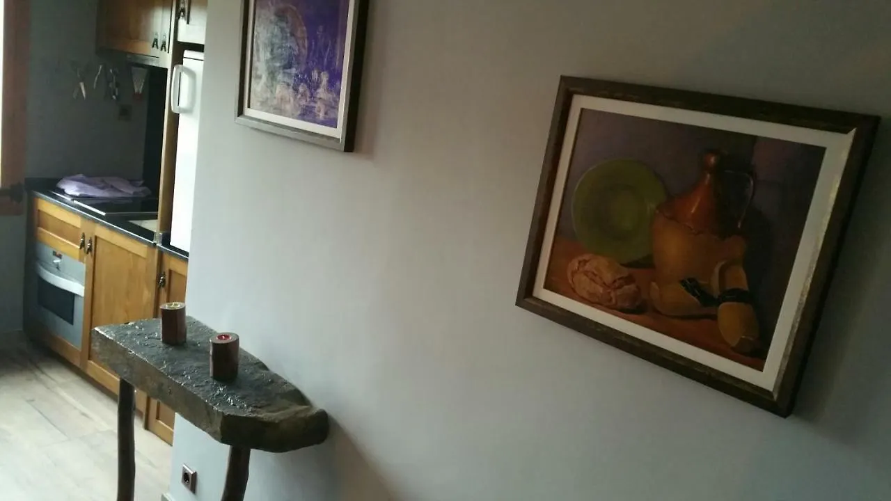 Apartamento Piso Diseño rústico 4 plazas con Vistas Borredá